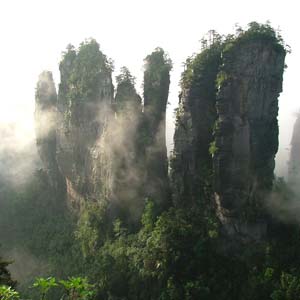 喜樂Q線：天門山、土家風情園喜樂一日游