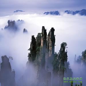 【長(zhǎng)沙往返線路3】：張家界、天子山、黃龍洞、天門仙山四日游