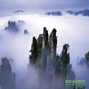 暑期夏令營湘西精華旅游線路：長沙、韶山、張家界、鳳凰純玩8日游